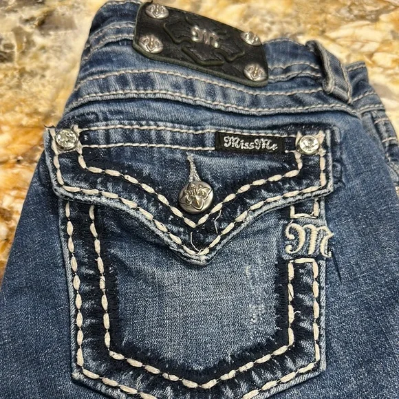 Miss Me Denim Shorts with American Flag Accents - Picture 4 of 4